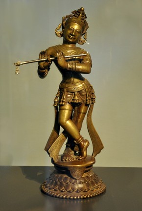 Flöte spielender Gott Krishna